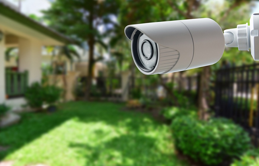 The surveillance camera, a security for  businesses and the home