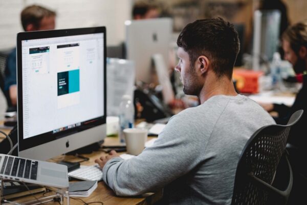 How Does an Ecommerce Agency Help Your Business Grow?